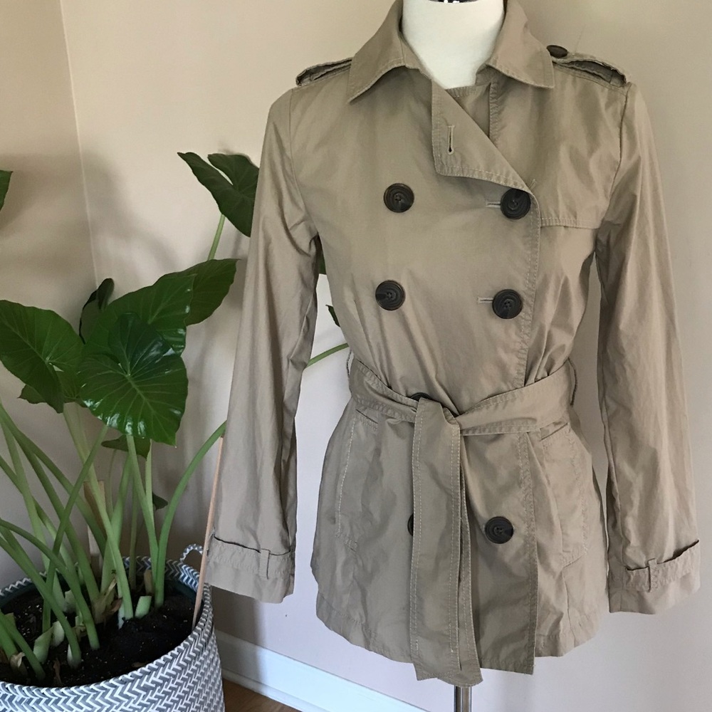 Gap coat